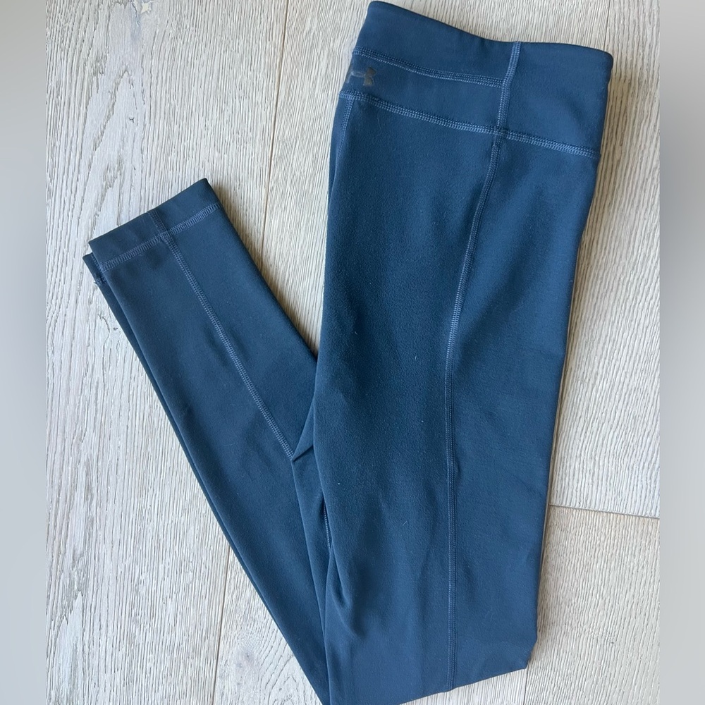 Under Armour grey leggings